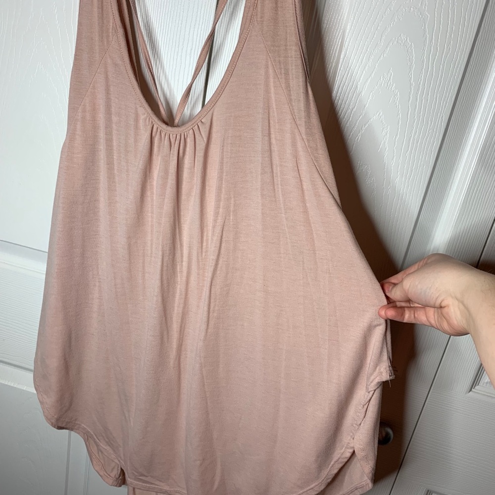 Tank top - Picture 2 of 9